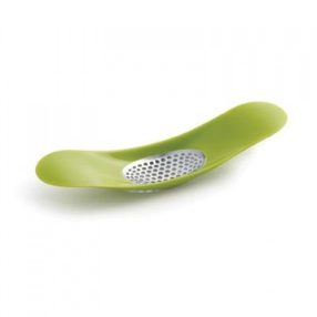 "Rocker" fokhagymanyomó (Joseph & Joseph)